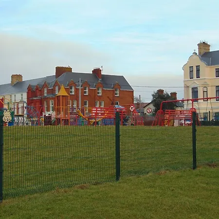 The Central, Bed & Breakfast